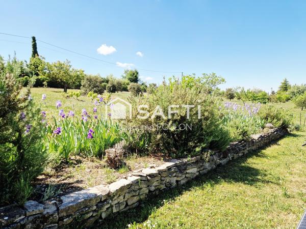 Environnement préservé avec vue exceptionnelle – Propriété rare sur 1 hectare