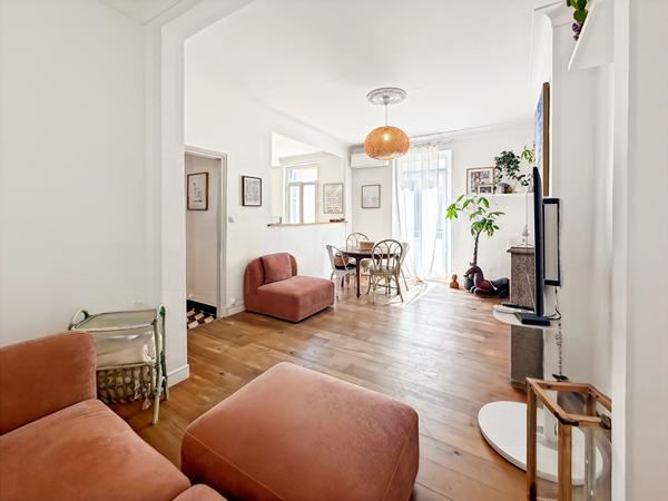 Appartement T3 rénové avec potentiel T4 - Quartier du Tribunal