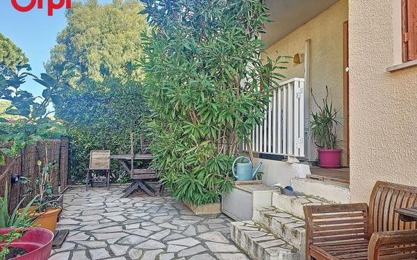 Appartement à vendre    2 pièces • 28 m2 Six-Fours-les-Plages