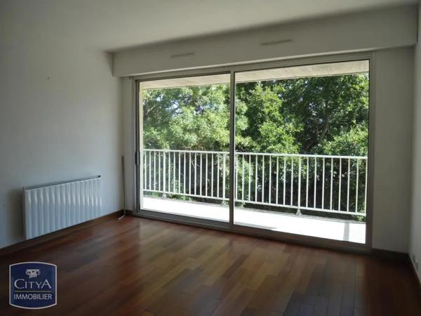 Appartement à louer 2 pièces 46.67m²