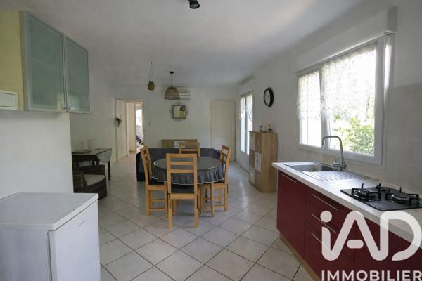 Maison à vendre 9 pièces 210 m² Piolenc