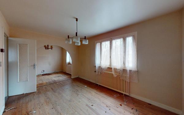 Maison à vendre    4 pièces • 77 m2 Cravanche