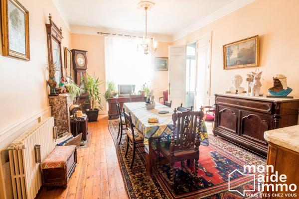 Vaste maison de charme sur parc de 1,2 hectares