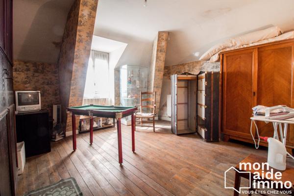 Vaste maison de charme sur parc de 1,2 hectares