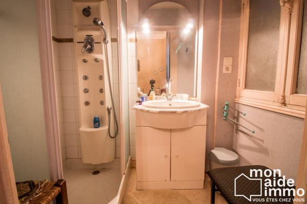 Vaste maison de charme sur parc de 1,2 hectares