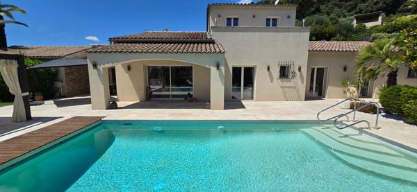 A vendre maison La Colle Sur Loup 5 pièces 167 m² terrain 1722 m²