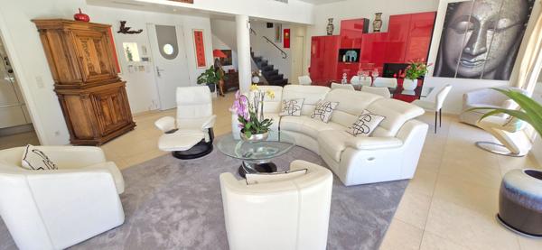 A vendre maison La Colle Sur Loup 5 pièces 167 m² terrain 1722 m²