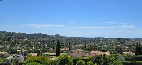 A vendre maison La Colle Sur Loup 5 pièces 167 m² terrain 1722 m²