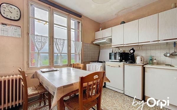 Maison à vendre    4 pièces • 100 m2 Saint-Éloy-les-Mines