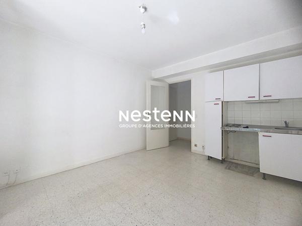 2P - 33,39M2- SUD - GOLFE JUAN - CAVE - JARDIN - CENTRE VILLE