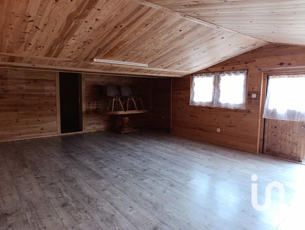 Pavillon 2 pièces de 87 m² à Luçay-le-Mâle (36360)