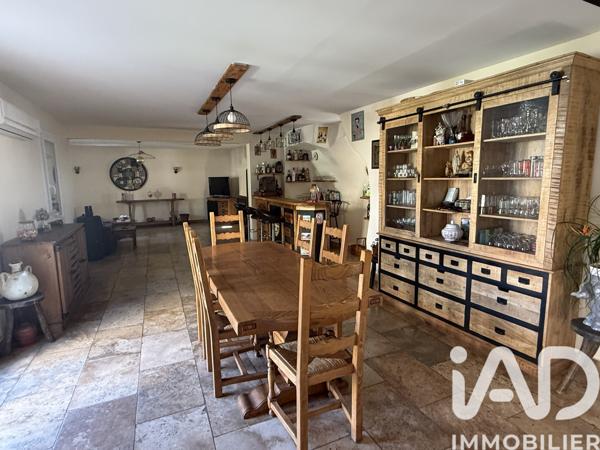 Maison à vendre 4 pièces 174 m² Courthézon