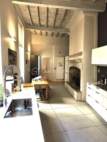 Appartement de 212 m²