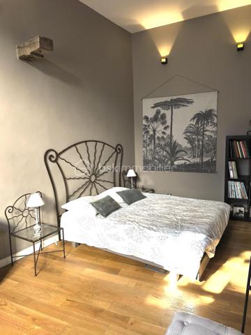 Appartement de 212 m²