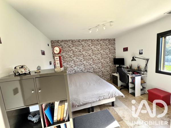Maison à vendre 6 pièces 195 m² Tarascon