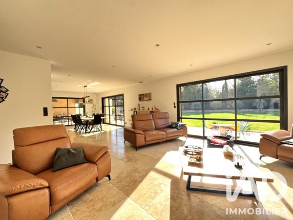 Maison à vendre 6 pièces 195 m² Tarascon