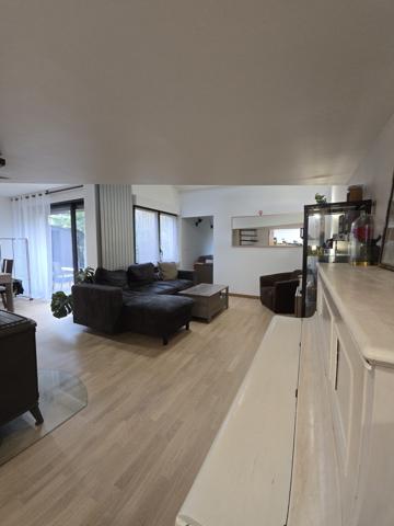 À vendre - Maison plain-pied, 5 pièces située à Brunoy (91800)