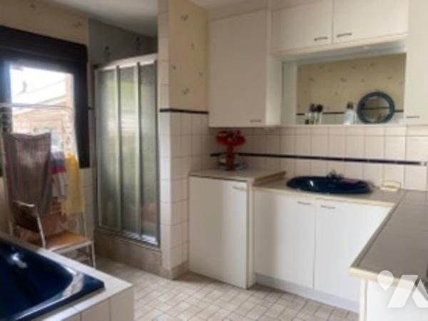 Belle maison mitoyenne quartier des Asturies.