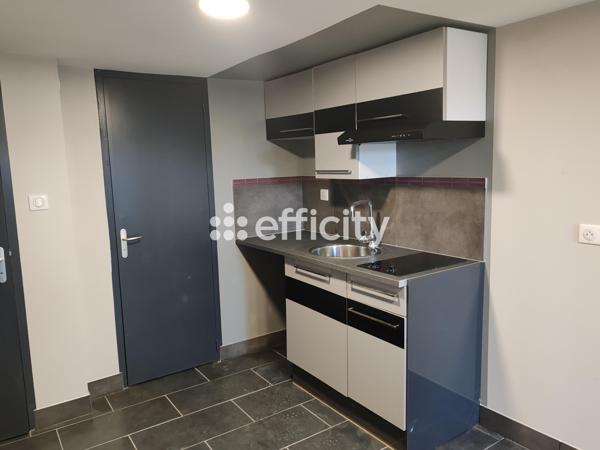 Immeuble 10 pièces - 165 m²