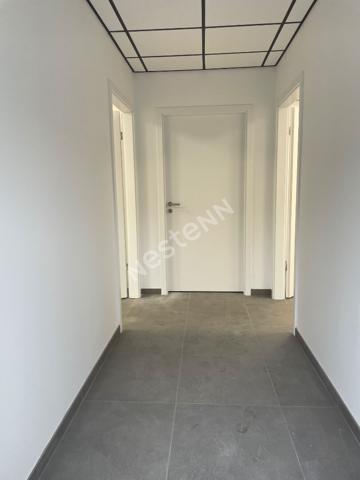 Saint-Avold: Bureaux + dépot  220m²  avec possibilité de stockage extérieur