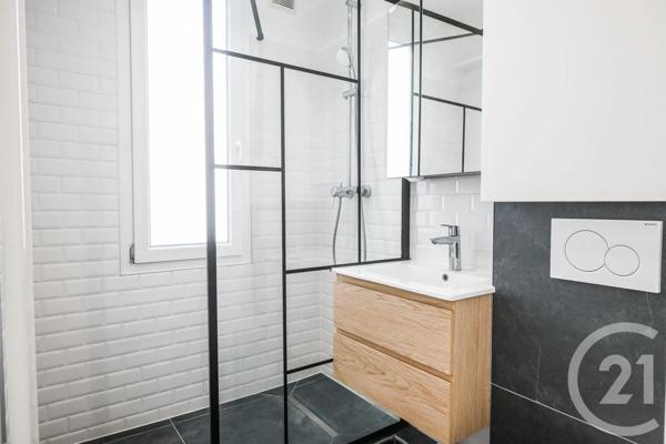 Appartement F2 à vendre  2 pièces - 44,50 m 2   PARIS  - 75018