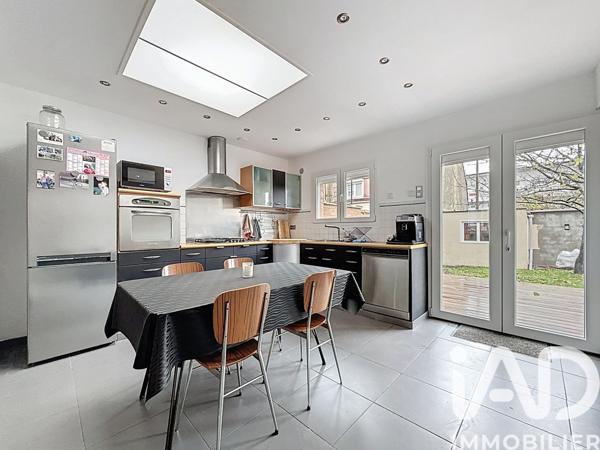 Maison à vendre 5 pièces 111 m² Wattrelos