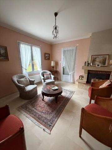 Maison à vendre à Châteaulin dans le Finistère (29150), ref : 29060-1094786