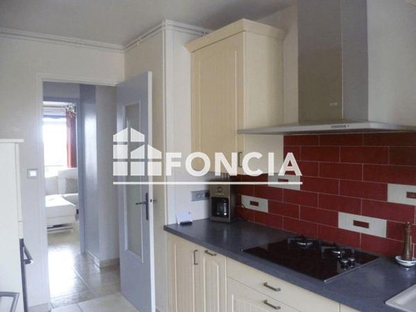 Location Appartement 3 pièces 76 m² - 4 RUE JEAN MOULIN Soissons 02200