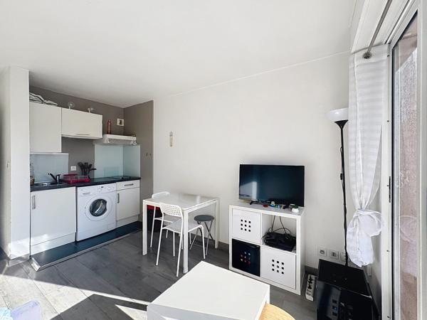 Appartement T2 avec balcon - SAINT AGNE