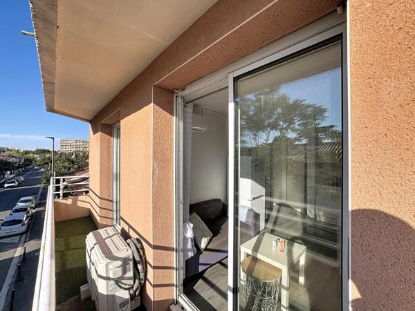 Appartement T2 avec balcon - SAINT AGNE