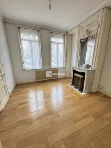 Maison à Lille - Réf. vsm5205n