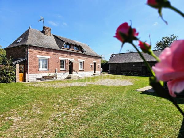 A VENDRE ANCIEN CORPS DE FERME AVEC DÉPENDANCES 5 pièces secteur BLANGY-SUR-BRESLE (76)