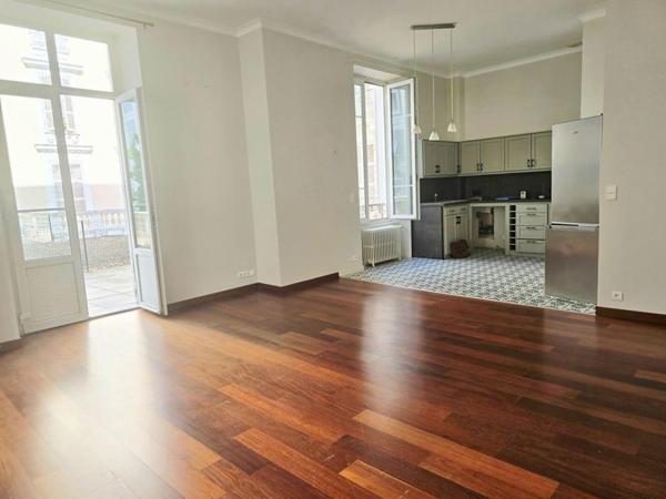 Appartement Vichy 5 pièce(s) 97 m2