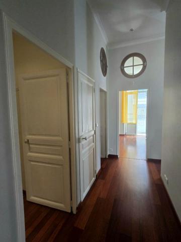Appartement Vichy 5 pièce(s) 97 m2