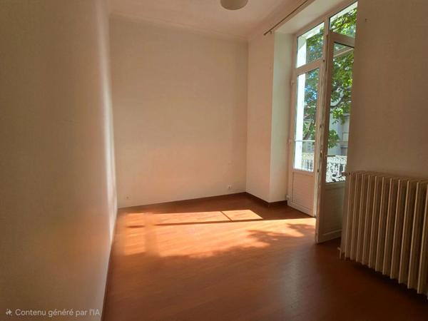 Appartement Vichy 5 pièce(s) 97 m2
