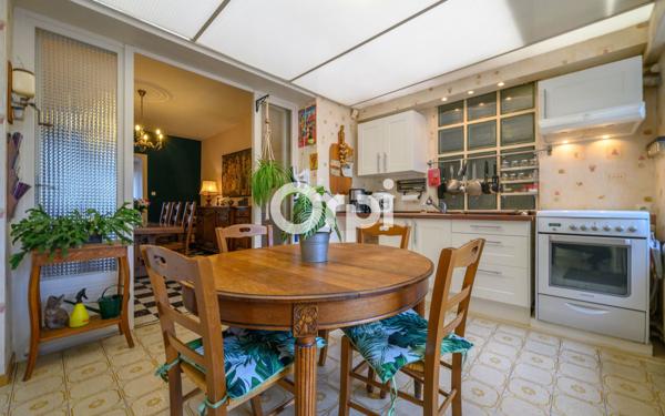 Maison à vendre    6 pièces • 144 m2 Bruay-sur-l'Escaut