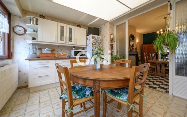 Maison à vendre    6 pièces • 144 m2 Bruay-sur-l'Escaut