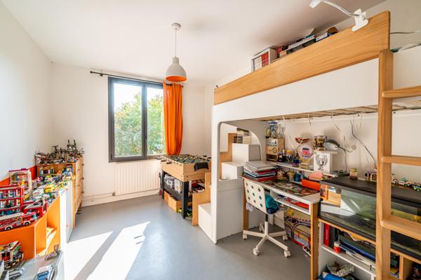 Maison familiale rénovée avec goût – 140 m², jardin plein sud, potentiel d’agrandissement