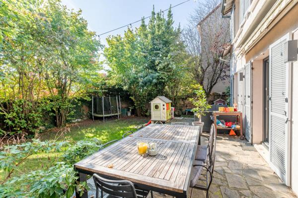 Maison familiale rénovée avec goût – 140 m², jardin plein sud, potentiel d’agrandissement