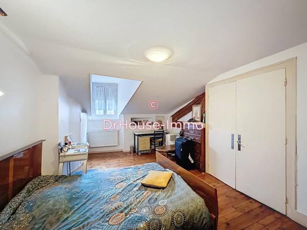 Appartement à vendre 6 pièces de 148 m²