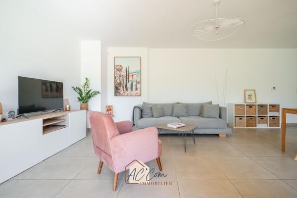 PUYRICARD – T4 FAMILIAL EN REZ-DE-JARDIN AVEC 141 M² D’EXTÉRIEUR ET GARAGE