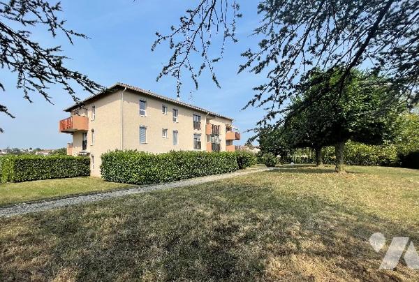 Craponne Centre / T4 avec balcon, et parking au 2ème et dernier étage