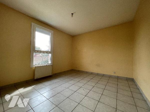 Craponne Centre / T4 avec balcon, et parking au 2ème et dernier étage