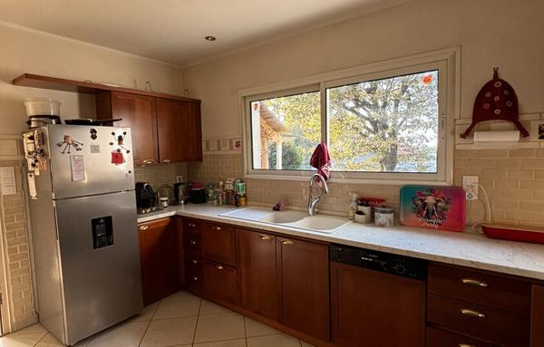 Opportunité rare maison 7 pièces 155m2 : deux niveaux indépendants, piscine et espace professionnel