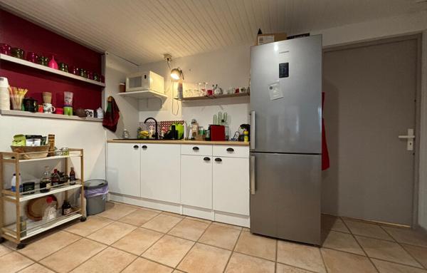 Opportunité rare maison 7 pièces 155m2 : deux niveaux indépendants, piscine et espace professionnel