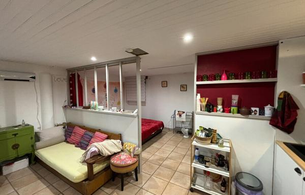 Opportunité rare maison 7 pièces 155m2 : deux niveaux indépendants, piscine et espace professionnel