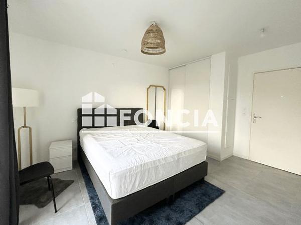 Location Studio 32.76 m² - Bordeaux 33000