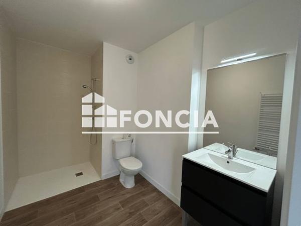 Location Appartement 2 pièces 42.98 m² - RESIDENCE THE GARDEN Poitiers 86000