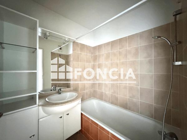 Location Appartement 3 pièces 61.21 m² - 4 CHEMIN DE LAGAR Saint Juery 81160