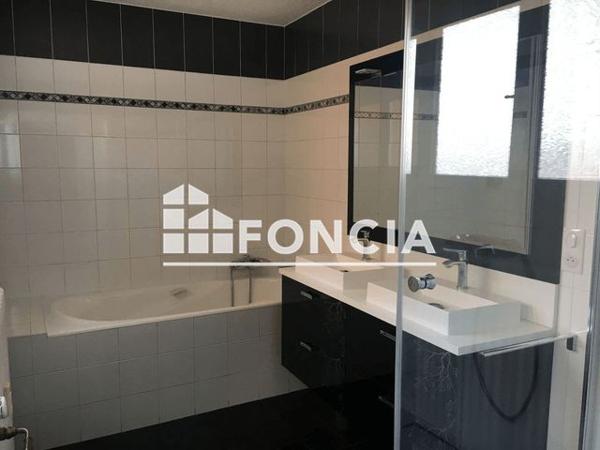 Location Appartement 3 pièces 104.03 m² - 1 AVENUE GU GENERAL DE GAULLE Thonon Les Bains 74200